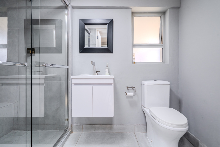 4 Bedroom Property for Sale in Fresnaye Western Cape